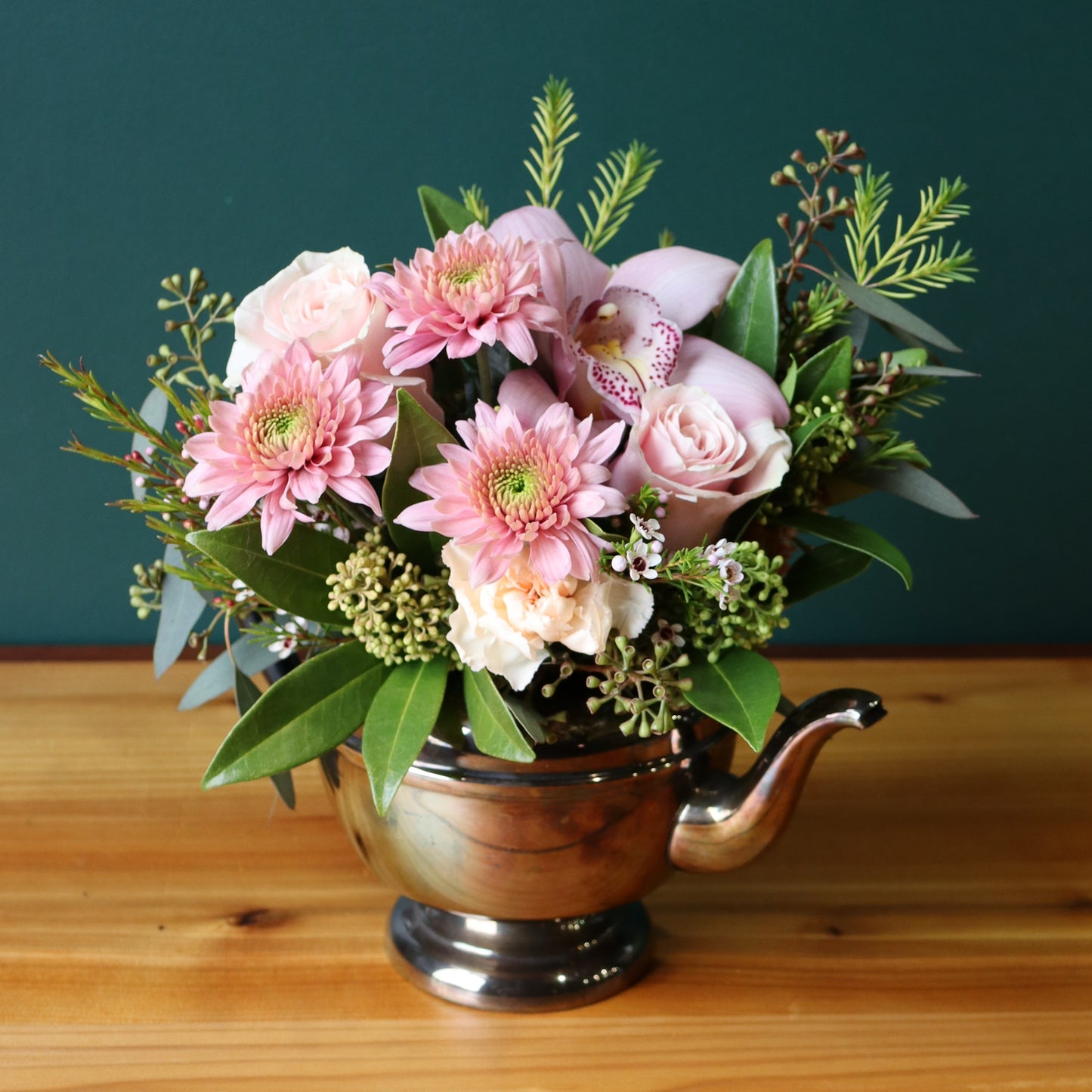 Floral Teapot - Fuller Flowers