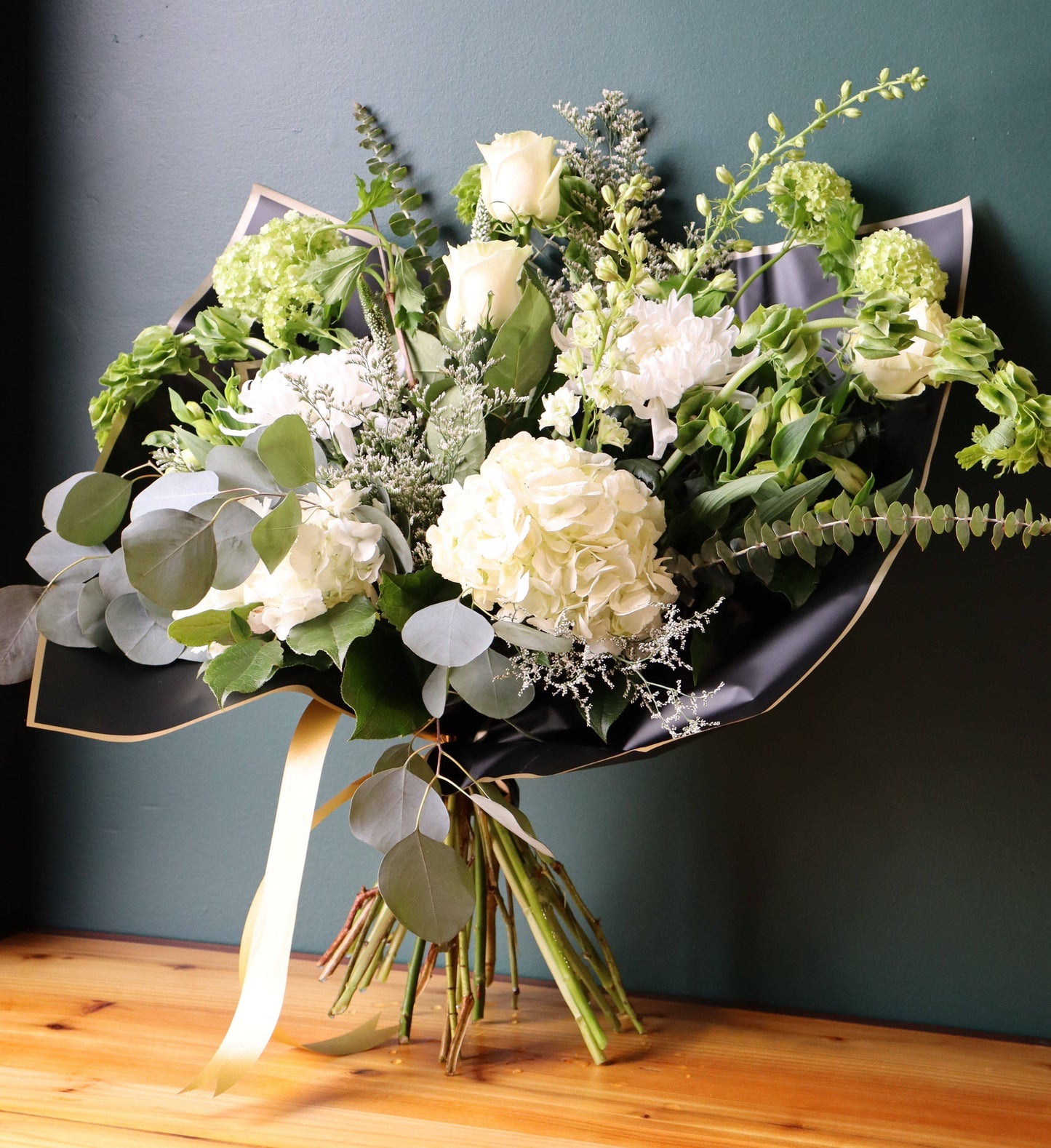 Blanc Elegance Bouquet - Fuller Flowers
