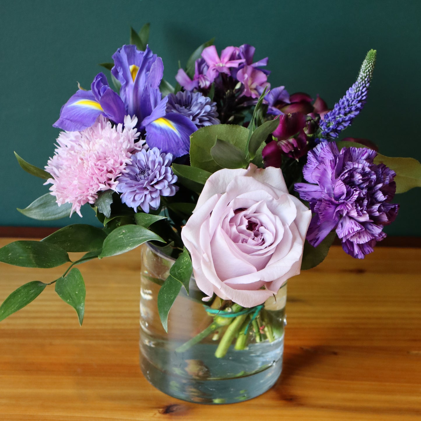 Petite Plum - Fuller Flowers