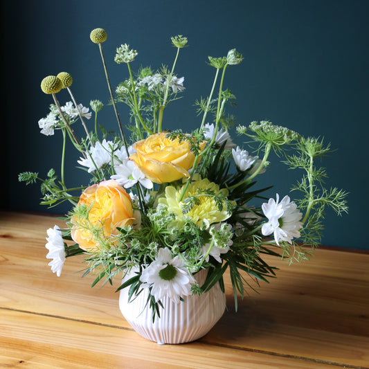 Daisy Field Arrangement